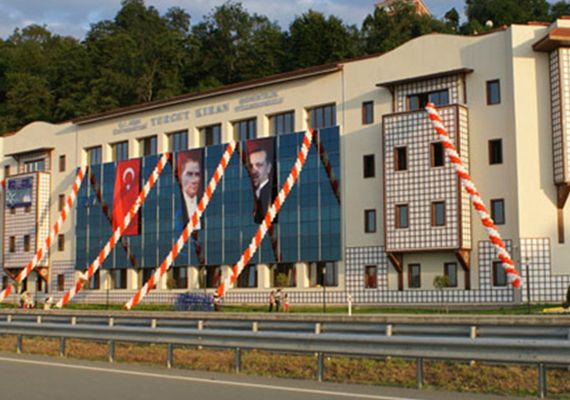 Turgut Kıran Denizcilik Fakültesi Hakkında Kıran Holding 60 Yıl